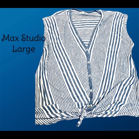 Short sleeve top - Picture 2 of 3